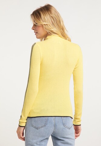 MYMO Sweater in Yellow