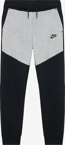 Tapered Pantaloni 'TCH FLC' di Nike Sportswear in nero: frontale