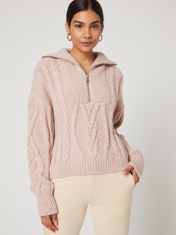 Guido Maria Kretschmer Women Sweater 'Regina' in Pink: front