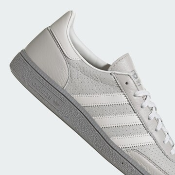 Sneaker bassa 'Handball Spezial' di ADIDAS ORIGINALS in grigio