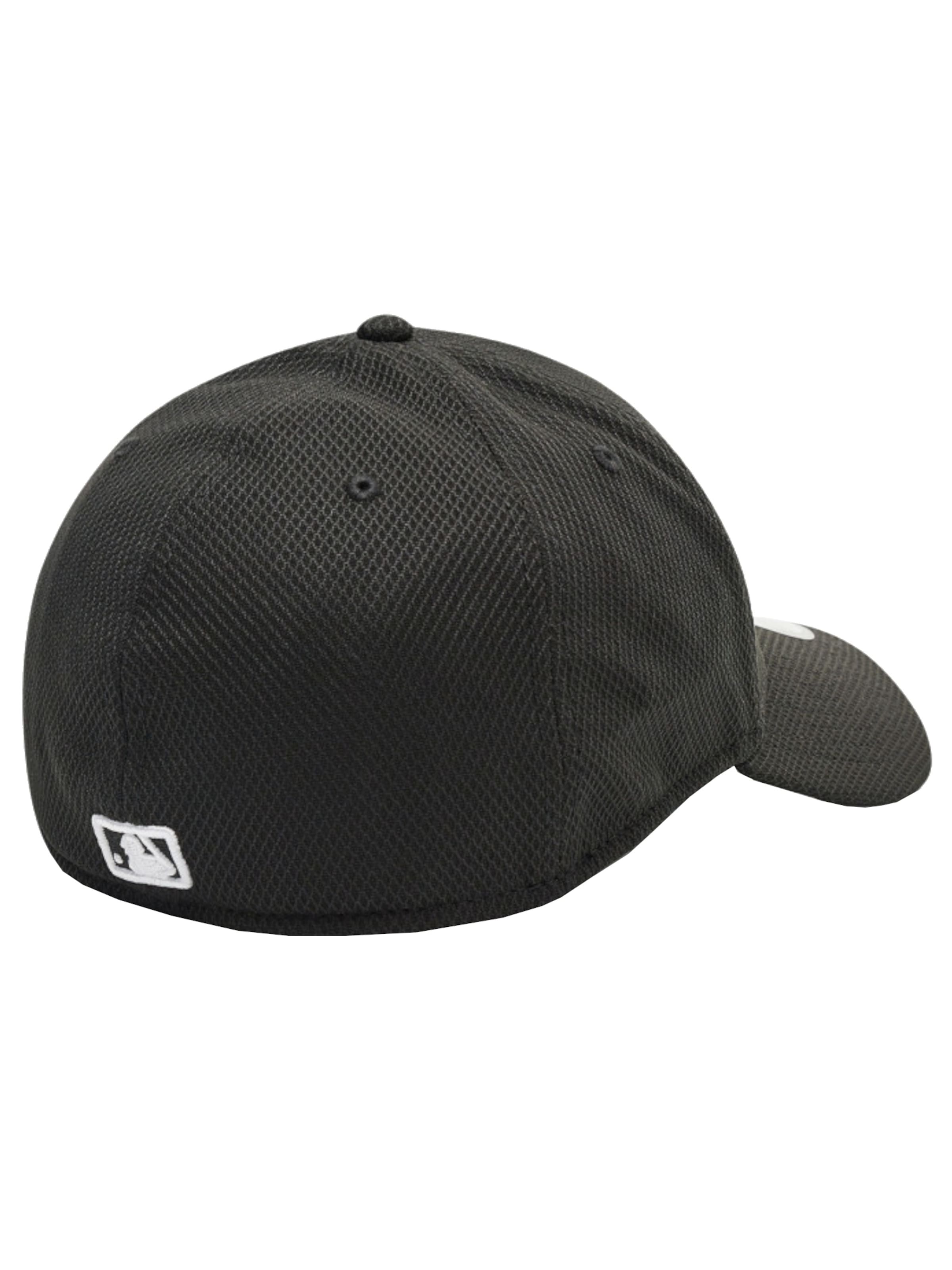 NEW ERA Cap 'New Era 39THIRTY New York Yankees MLB Cap' in Grey