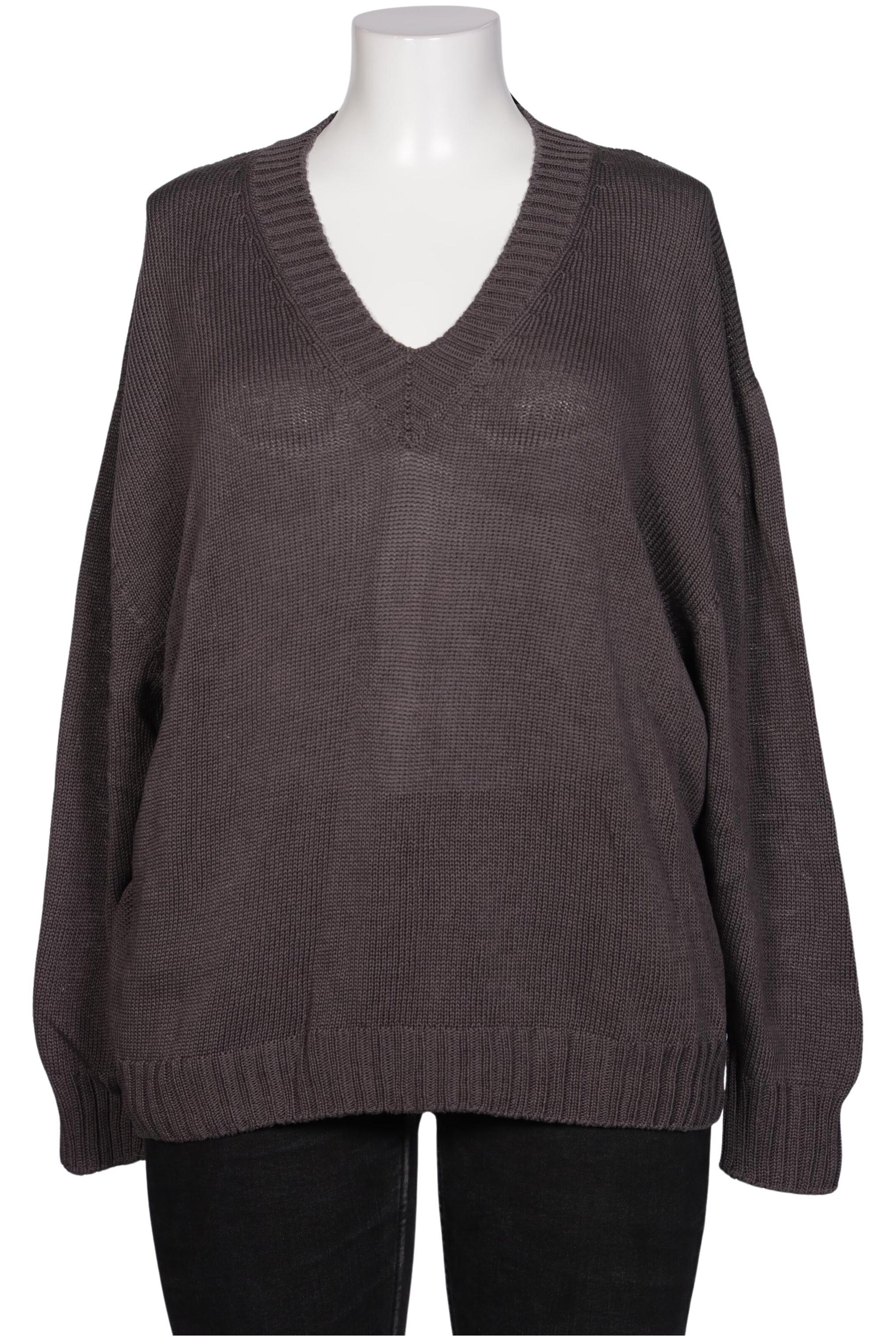 Fabiana Filippi Sweater & Cardigan in XL in Grey: front