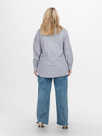 ONLY Carmakoma Blouse in Blauw
