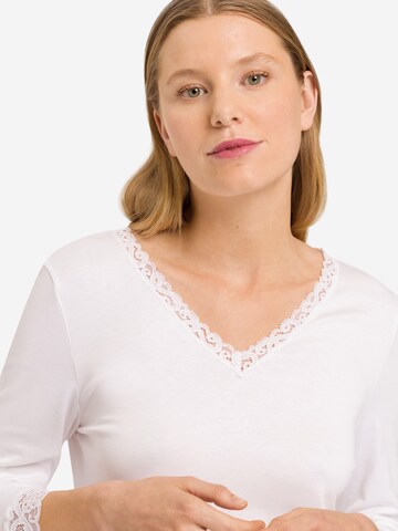 Hanro Nightgown 'Moments' in White