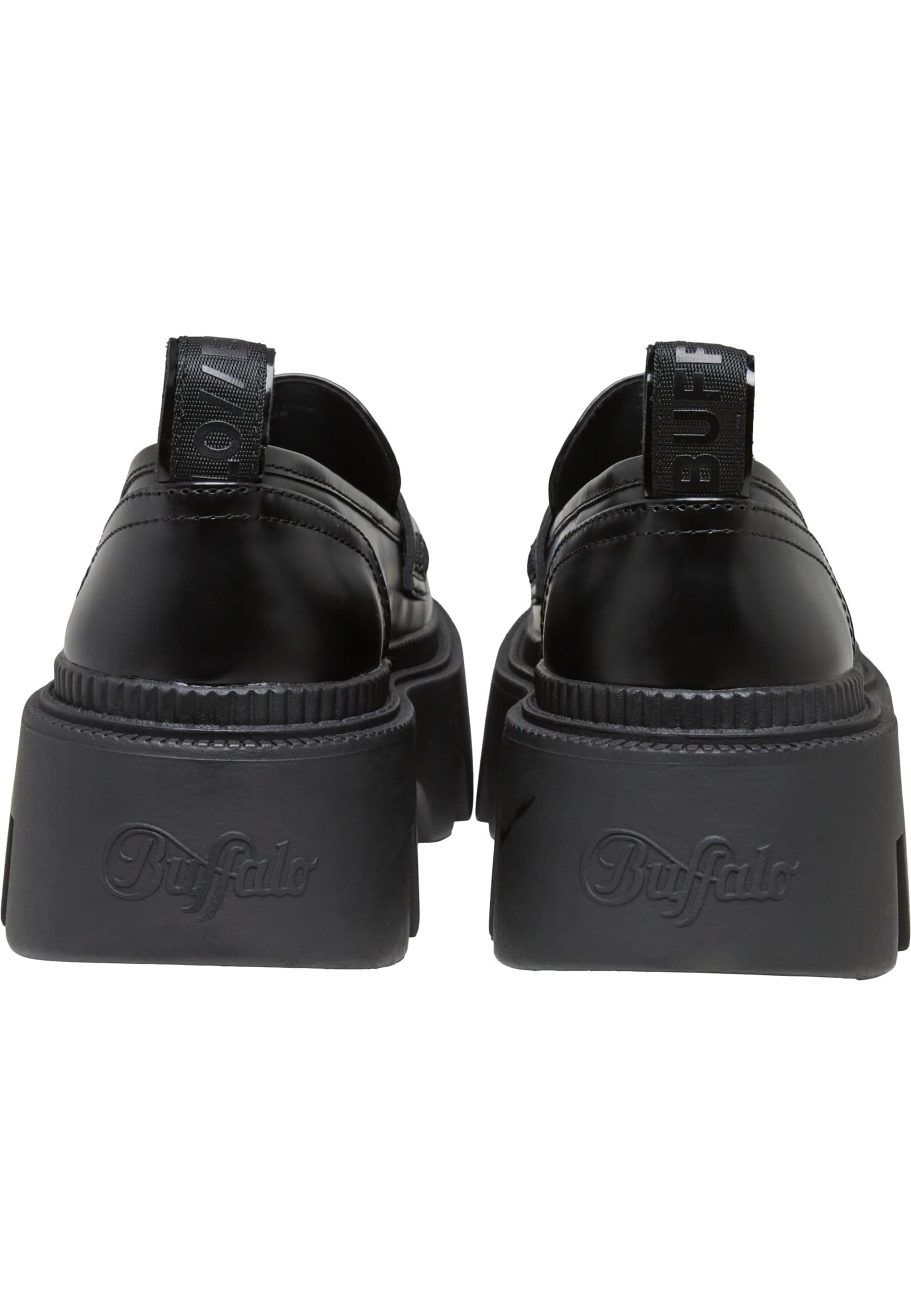 BUFFALO Slip-ons 'Flora' in Black