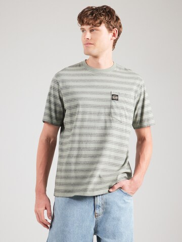 T-Shirt Superdry en vert : devant