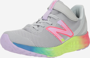 Pantofi sport 'Arishi v4' de la new balance pe gri: față