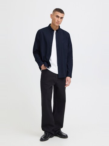 !Solid - Ajuste regular Camisa 'Val' en azul: frente