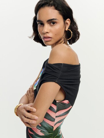 Rochie 'M. C. Lacroix' de la Desigual pe negru