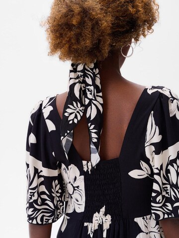 Blue Shadow Dress in Black