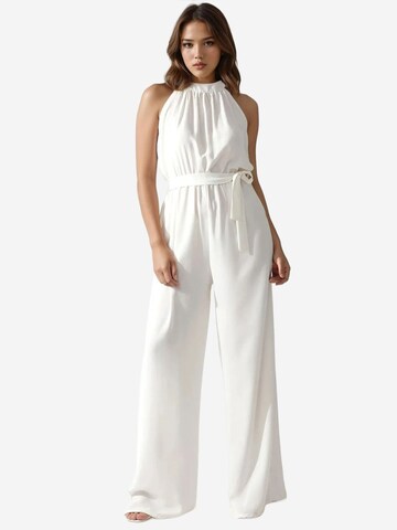 Hiccup Jumpsuit in White: front