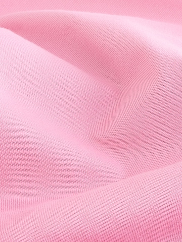 Tricou de la Next pe roz