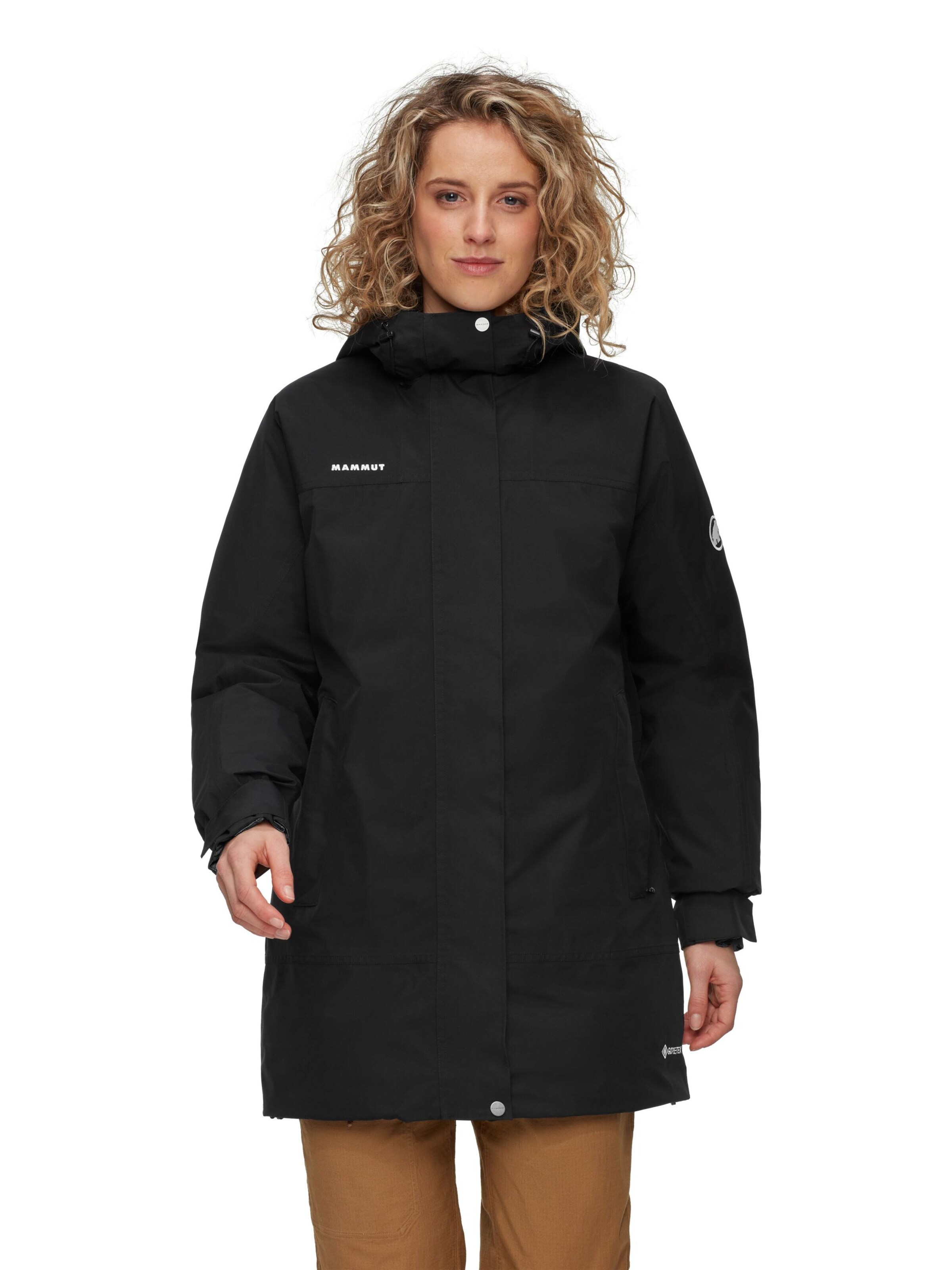 MAMMUT Outdoor Jacket in Black: front