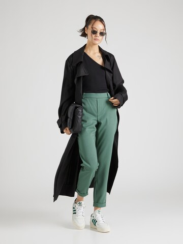 VERO MODA Regular Hose 'MAYA' in Grün
