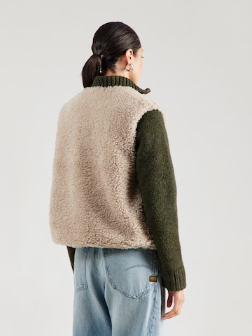mazine Väst i beige
