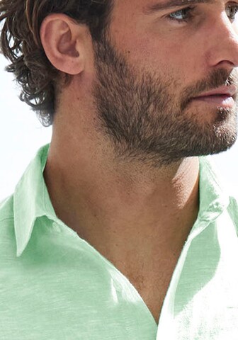Regular fit Camicia di JOHN DEVIN in verde