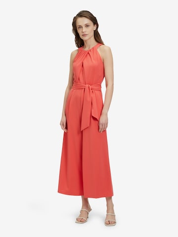 Betty Barclay Jumpsuit in Red: front