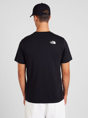 THE NORTH FACE - Camiseta en negro