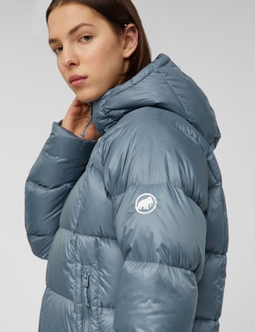 MAMMUT Outdoor Jacket in Grey