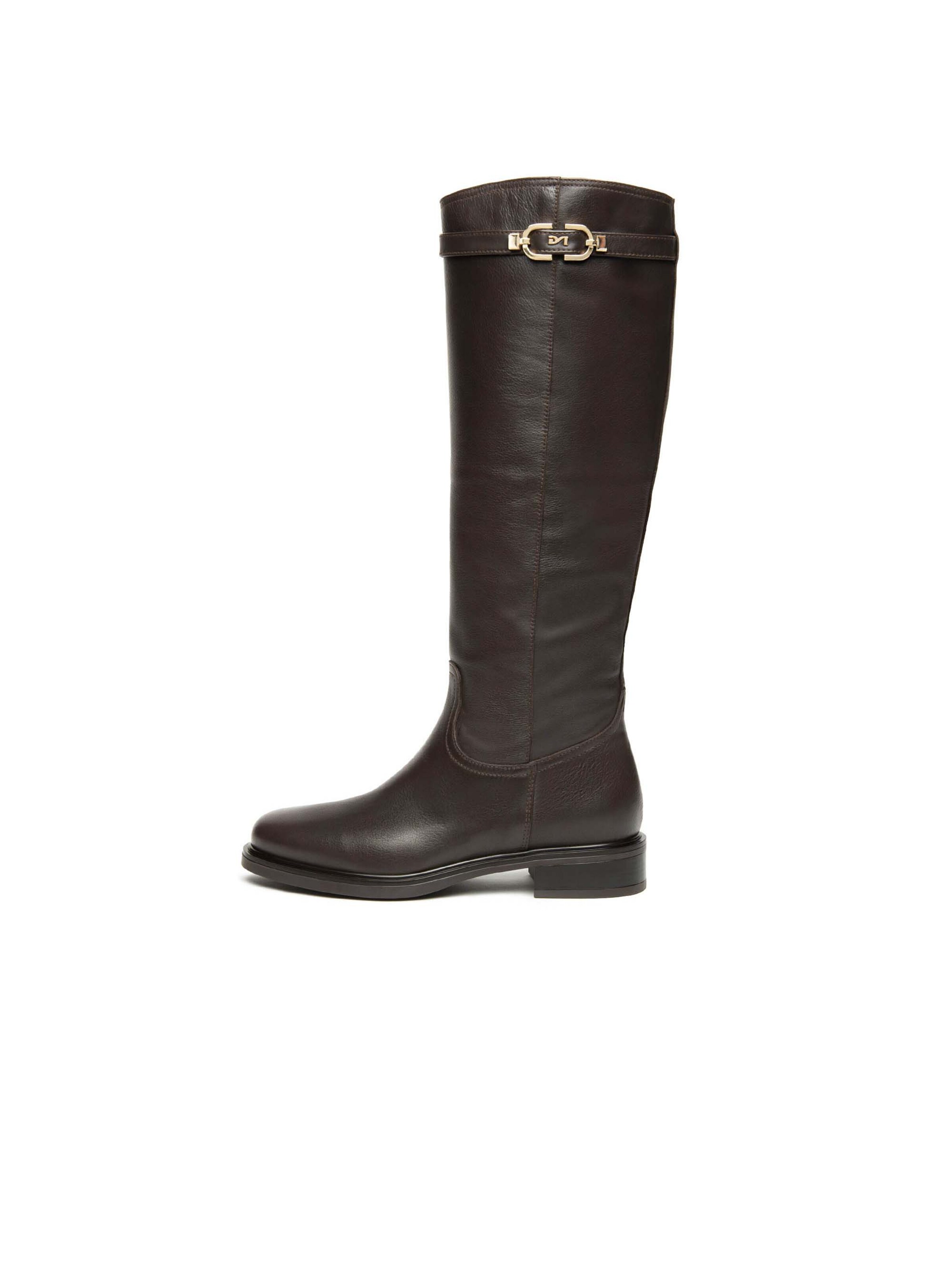 Nero Giardini Boots 'Atessa' in Brown: front