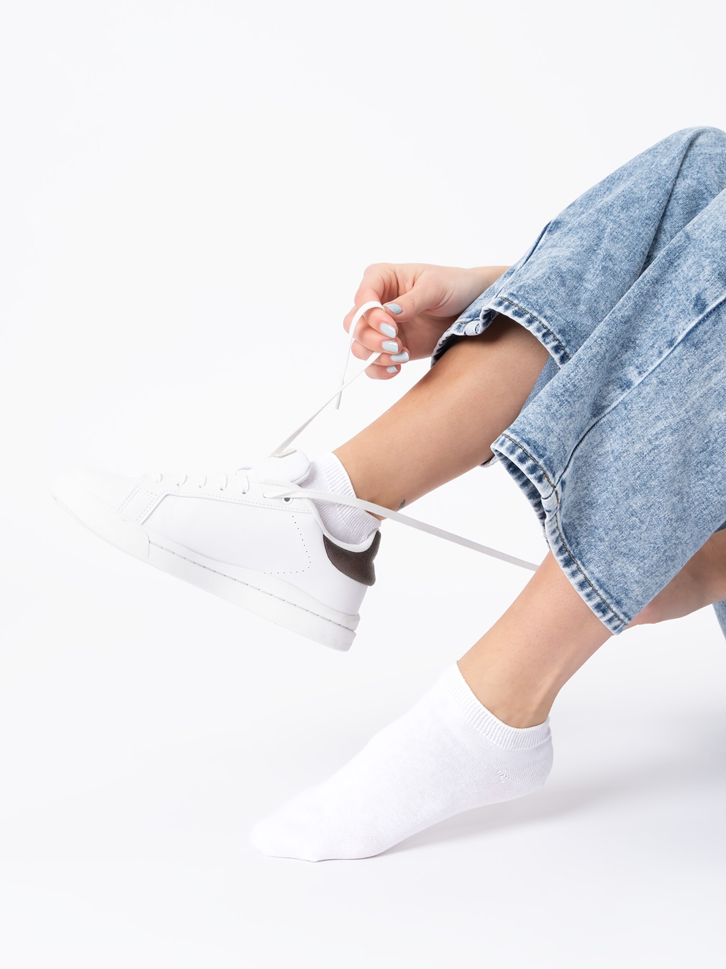 Occulto Ankle Socks 'Manu' in White