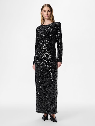 Robe 'PCKam' PIECES en noir : devant