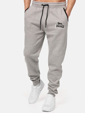 Tapered Pantaloni di LONSDALE in grigio: frontale