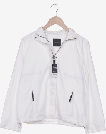 Weekend Max Mara Jacket & Coat in M in White: front
