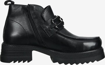 LAZAMANI Ankle Boots in Black