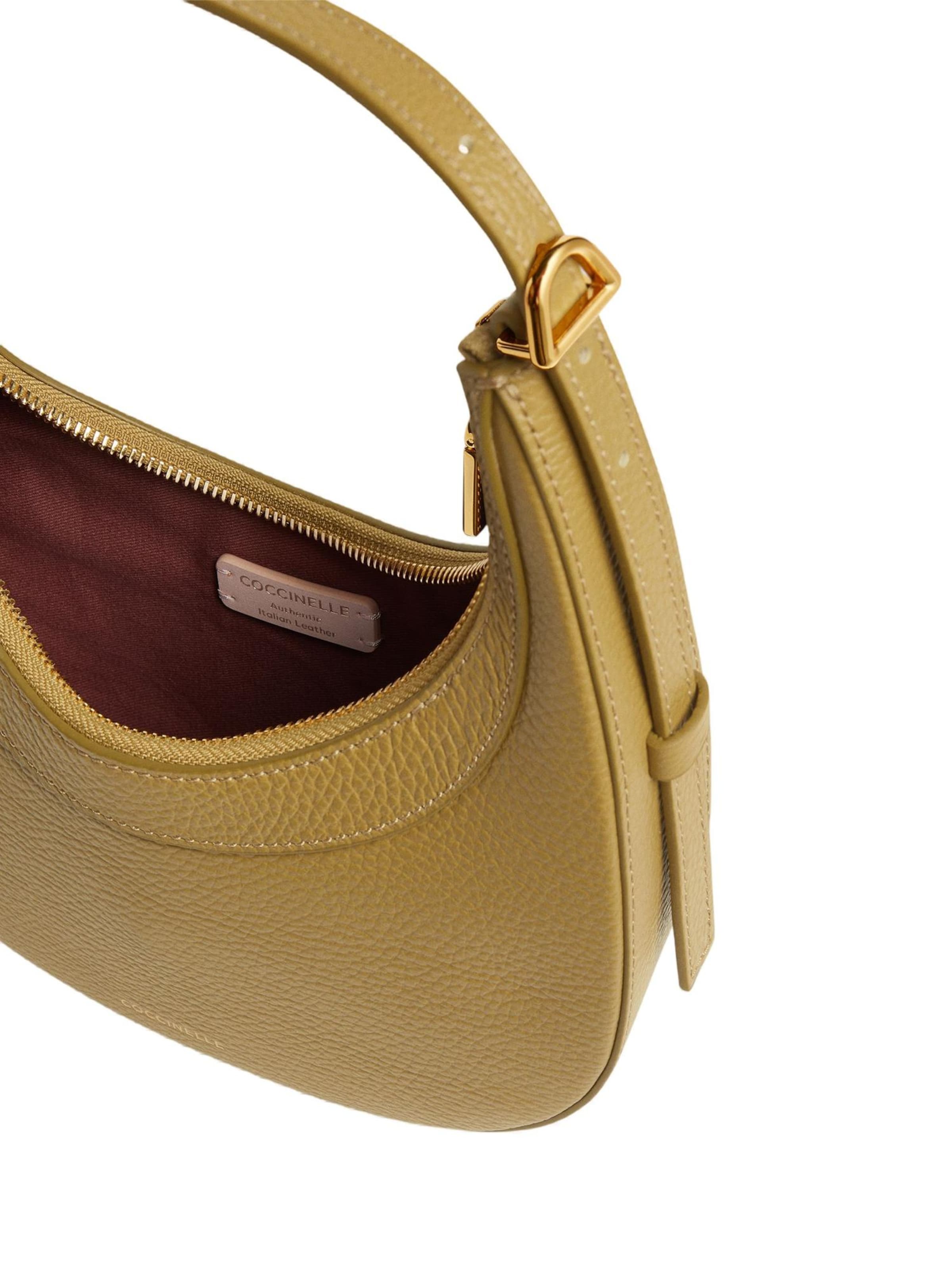 Coccinelle Handtas 'COCCINELLE Whisper 1' in Groen