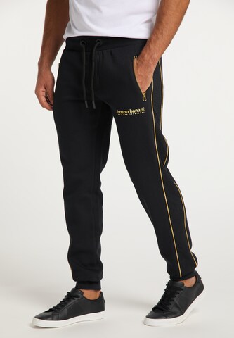 BRUNO BANANI Tapered Broek 'Ramirez' in Zwart: voorkant