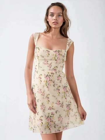 Hiccup Dress in Yellow: front