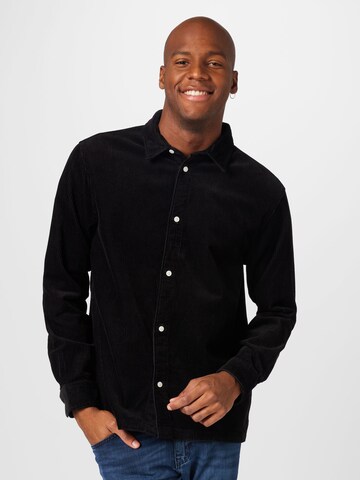 WEEKDAY Regular fit Button Up Shirt in Black: front