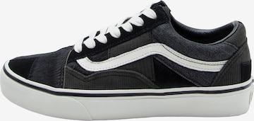 pilka VANS Sportbačiai be auliuko 'Old Skool': priekis