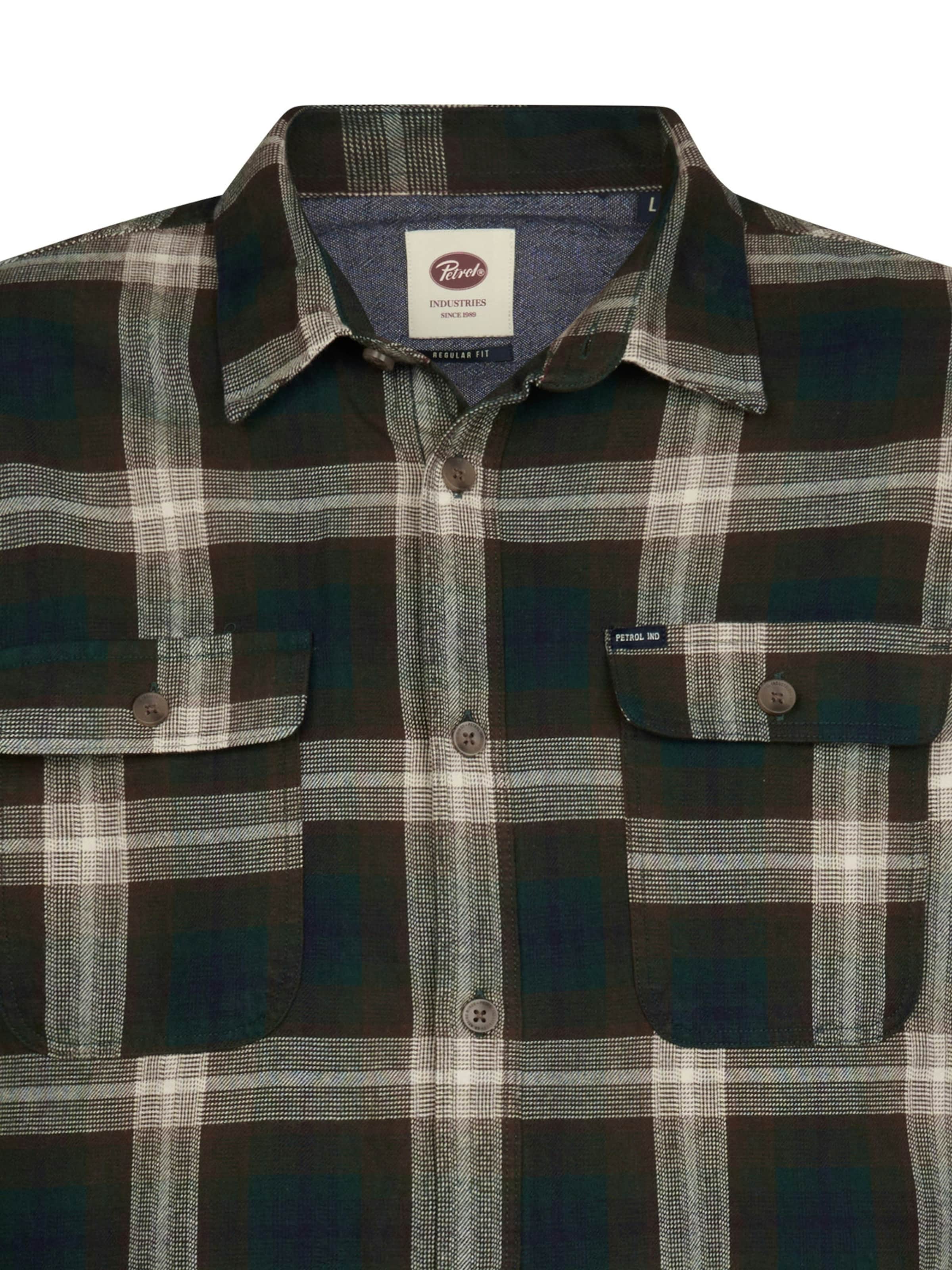 Petrol Industries - Ajuste regular Camisa en verde
