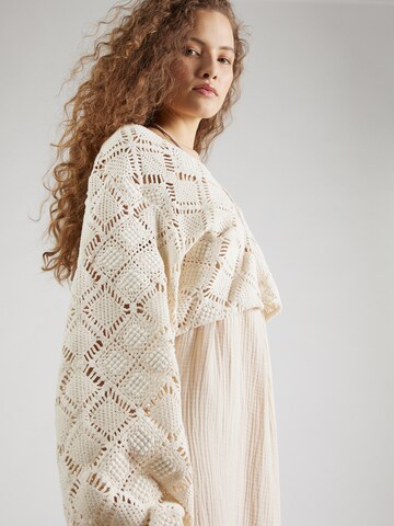 ABOUT YOU x Kamila Šikl Knit cardigan 'Ida' in White