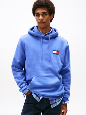 Tommy Jeans - Sweatshirt 'ESSENTIAL' em azul: frente