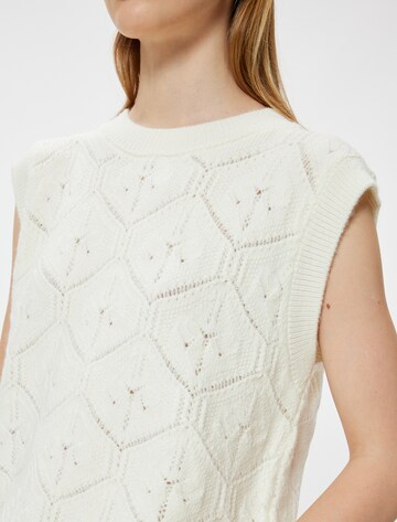 Koton Pullover in Weiß