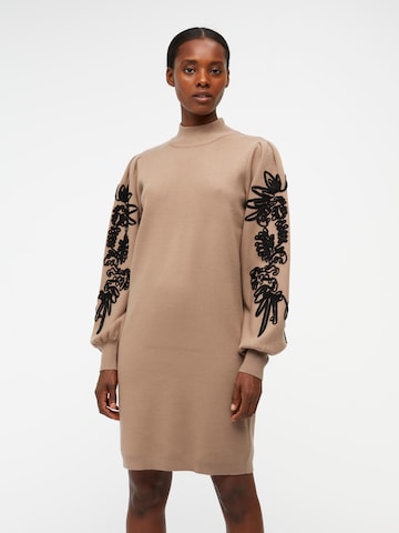 Robes en maille 'JOANA' OBJECT en marron : devant