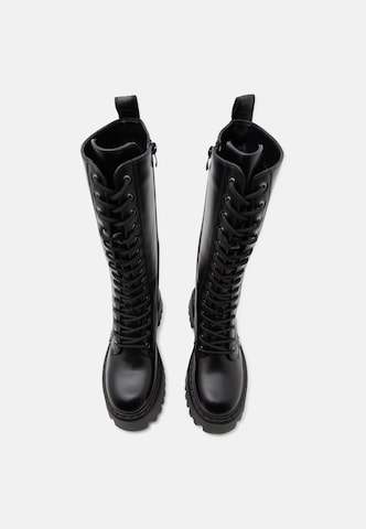 BUFFALO Lace-Up Boots in Black
