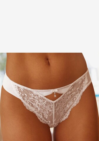 VIVANCE String in White