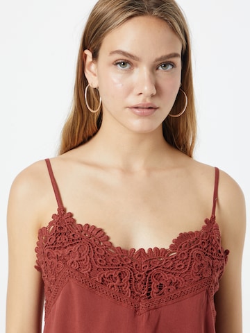ABOUT YOU Top 'Lissi' in Brown