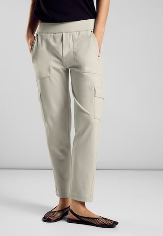 STREET ONE Slim fit Cargo Pants in Beige: front