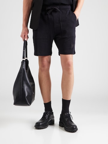 Zadig & Voltaire Regular Shorts 'PABLO' in Schwarz: Vorderseite
