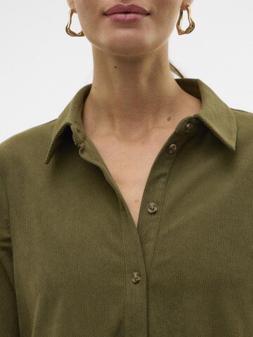 Robe-chemise 'VILJA' VERO MODA en vert