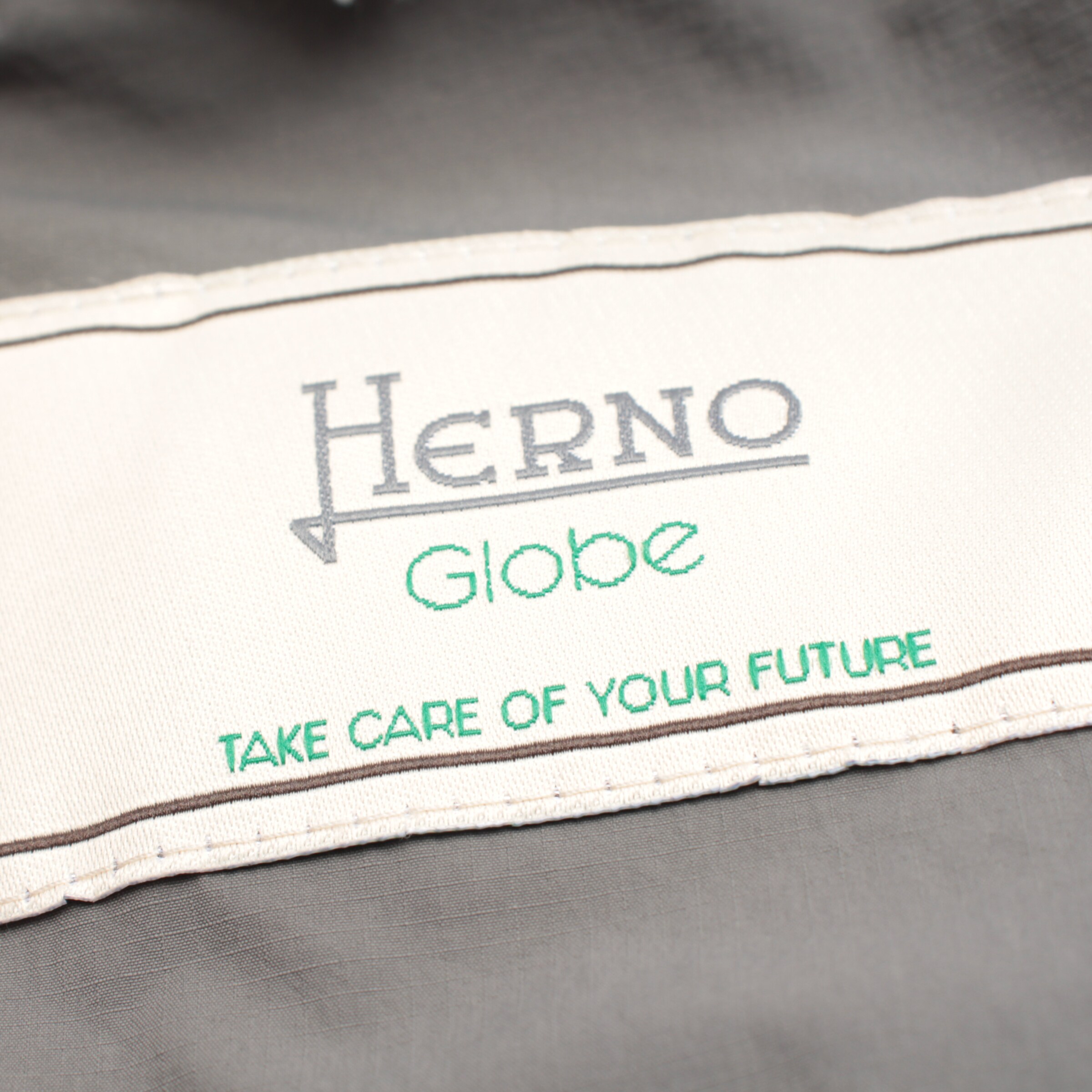 Herno Jacket & Coat in 6XL in Grey