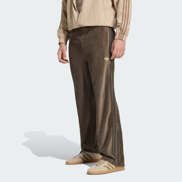 ADIDAS ORIGINALSregular Hlače 'Firebird' - smeđa boja: prednji dio
