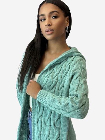 Elara Strickmantel in Grün