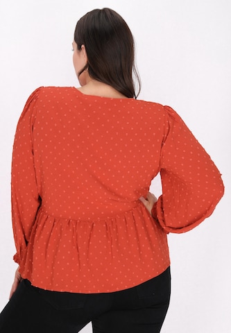 Usha - Blusa en naranja