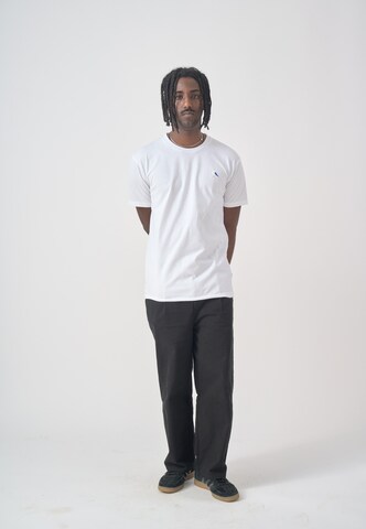 Cleptomanicx T-Shirt 'Embro Gull' in Weiß